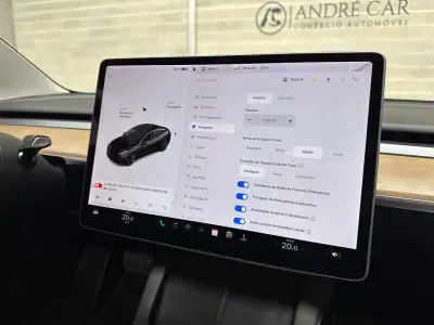 Tesla Model 3 2021 - 26450 EUR, 64959 km - AUTO.MOTO.pt - 64959km - foto 21 de 53