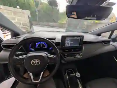 Toyota Corolla 2019 — photo 4 of 4