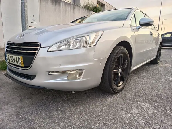 Peugeot 508 SW 2.0 HDi Allure 2014 Diesel — 234 400 km · Braga Peugeot 508 SW 2.0 HDi Allure 2014 Diesel