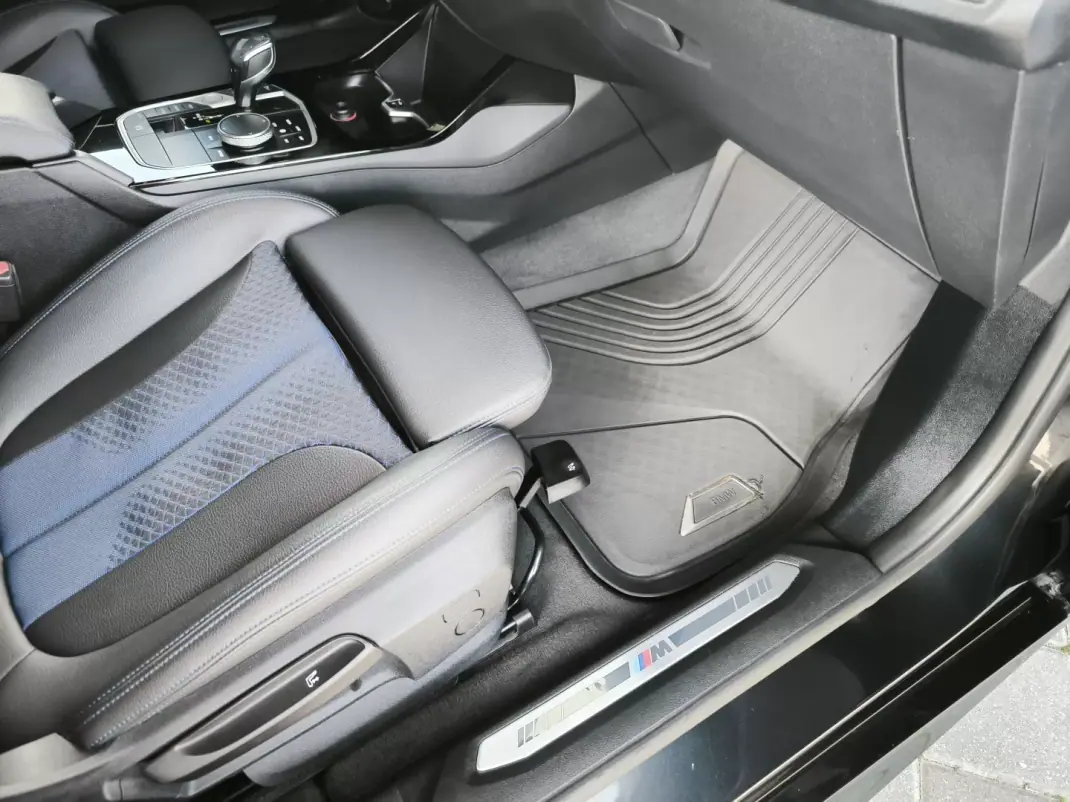 BMW 216 Gran Coupé 2021 - 25950 EUR, 88000 km - 88000km - foto 49 de 59