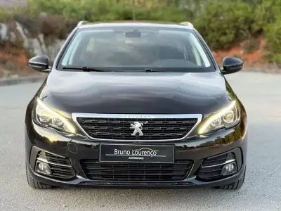 Peugeot 308 SW 2020 - 12900 EUR, 135154 km - AUTO.MOTO.pt - 135154km - foto 3 de 44