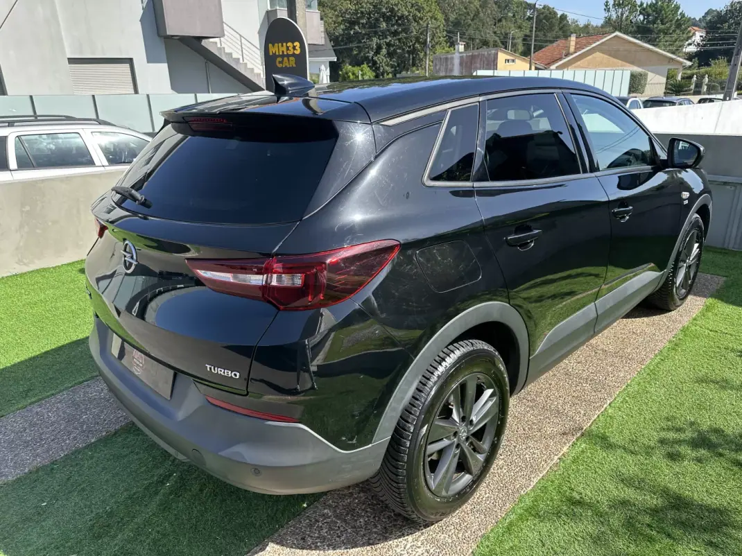 Opel Grandland X 2020 - 15900 EUR, 160000 km - 160000km - foto 11 de 55