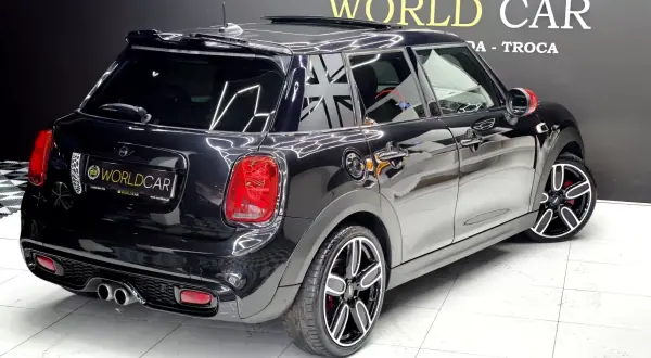MINI Cooper 2015 - 15990 EUR, 184130 km - AUTO.MOTO.pt - 184130km - foto 20 de 39