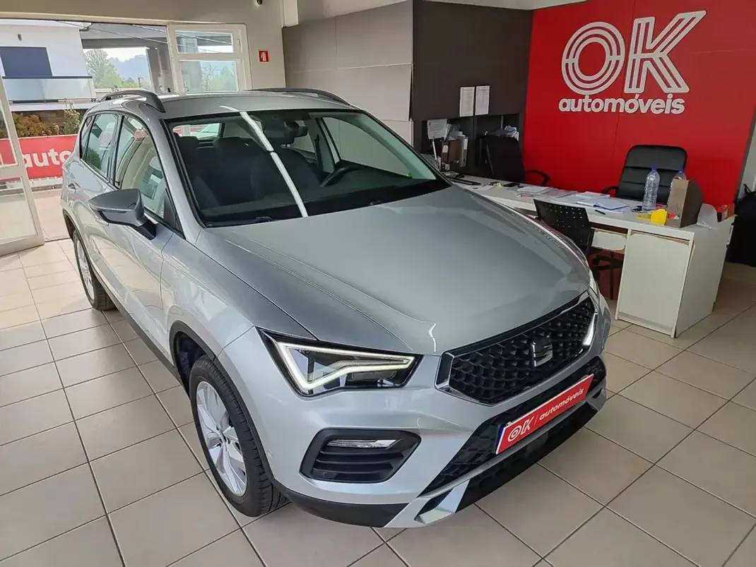 SEAT Ateca 2022 - 19500 EUR, 25400 km - AUTO.MOTO.pt - 25400km - foto 2 de 35
