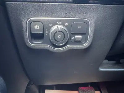 Mercedes-Benz EQA 2021 - 28900 EUR, 100000 km - 100000km - foto 45 de 50