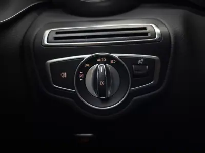 Mercedes-Benz C 220 2017 - 30950 EUR, 148819 km - AUTO.MOTO.pt - 148819km - foto 29 de 44