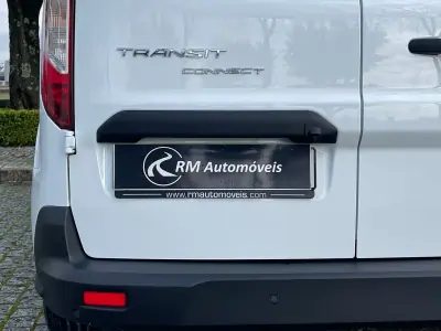 Ford Transit Connect 2021 - 15450 EUR, 114000 km - AUTO.MOTO.pt - 114000km - foto 16 de 26