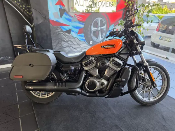 Harley-Davidson Sportster 1200 Custom 2025 - 13750 EUR, 8500 km - AUTO.MOTO.pt - 8500km - foto 3 de 5