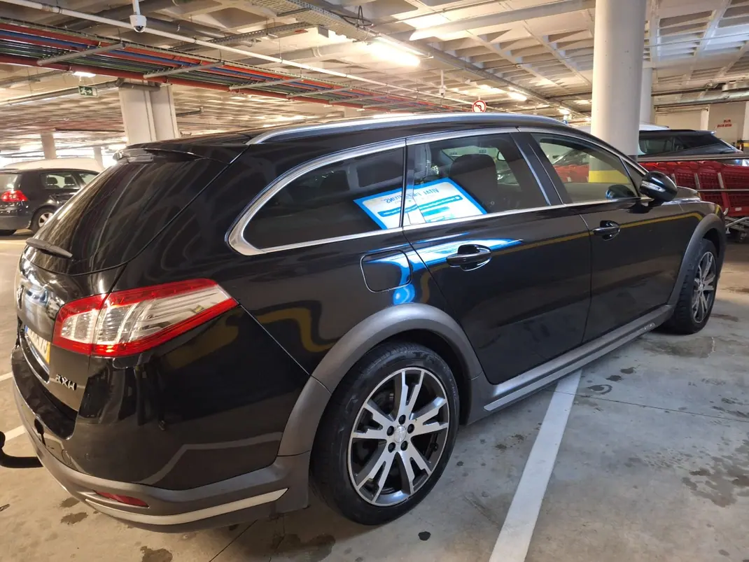 Peugeot 508 RXH 2013 - 7320 EUR, 190000 km - AUTO.MOTO.pt - 190000km - foto 3 de 3