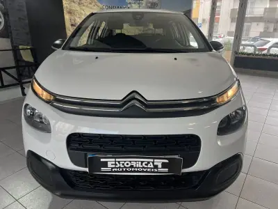Citroën C3 2019 - 10900 EUR, 106542 km - AUTO.MOTO.pt - 106542km - foto 5 de 21
