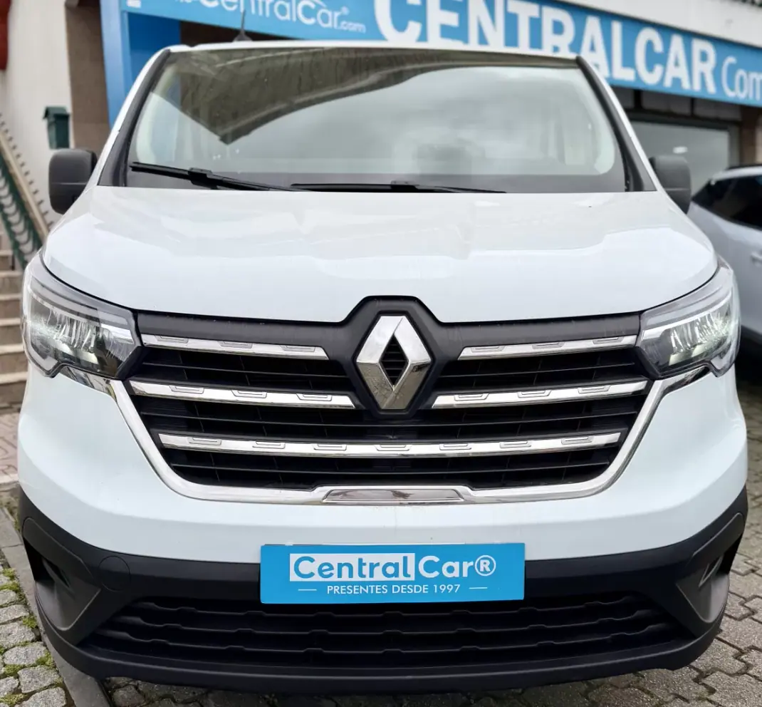 Renault Trafic 2022 - 29950 EUR, 113000 km - AUTO.MOTO.pt - 113000km - foto 3 de 24