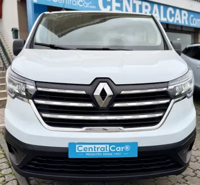 Renault Trafic 2022 - 29950 EUR, 113000 km - AUTO.MOTO.pt - 113000km - foto 3 de 24