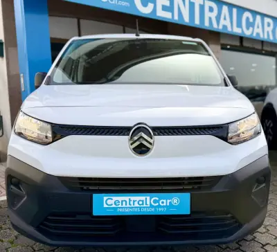 Citroën 2024 - 17950 EUR, 45000 km - AUTO.MOTO.pt - 45000km - foto 3 de 22