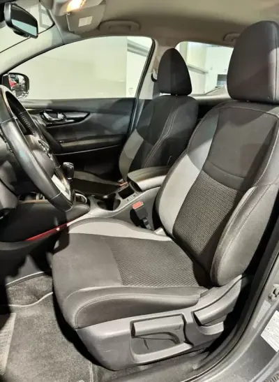 Nissan Qashqai 2019 - 18500 EUR, 131140 km - AUTO.MOTO.pt - 131140km - foto 32 de 48