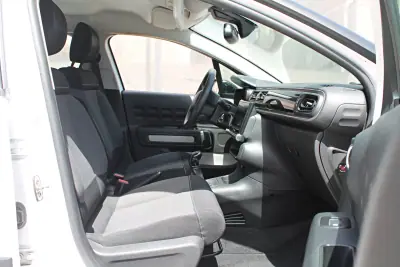 Citroën C3 2019 - 13900 EUR, 72092 km - AUTO.MOTO.pt - 72092km - foto 14 de 21