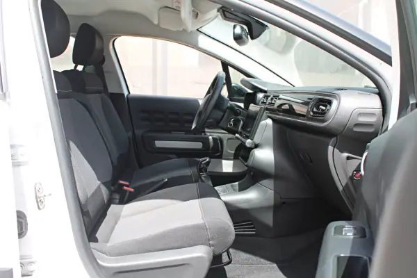 Citroën C3 2019 - 13900 EUR, 72092 km - AUTO.MOTO.pt - 72092km - foto 14 de 21