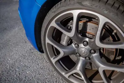 Opel Astra GTC 2013 - 23500 EUR, 109000 km - AUTO.MOTO.pt - 109000km - foto 23 de 47