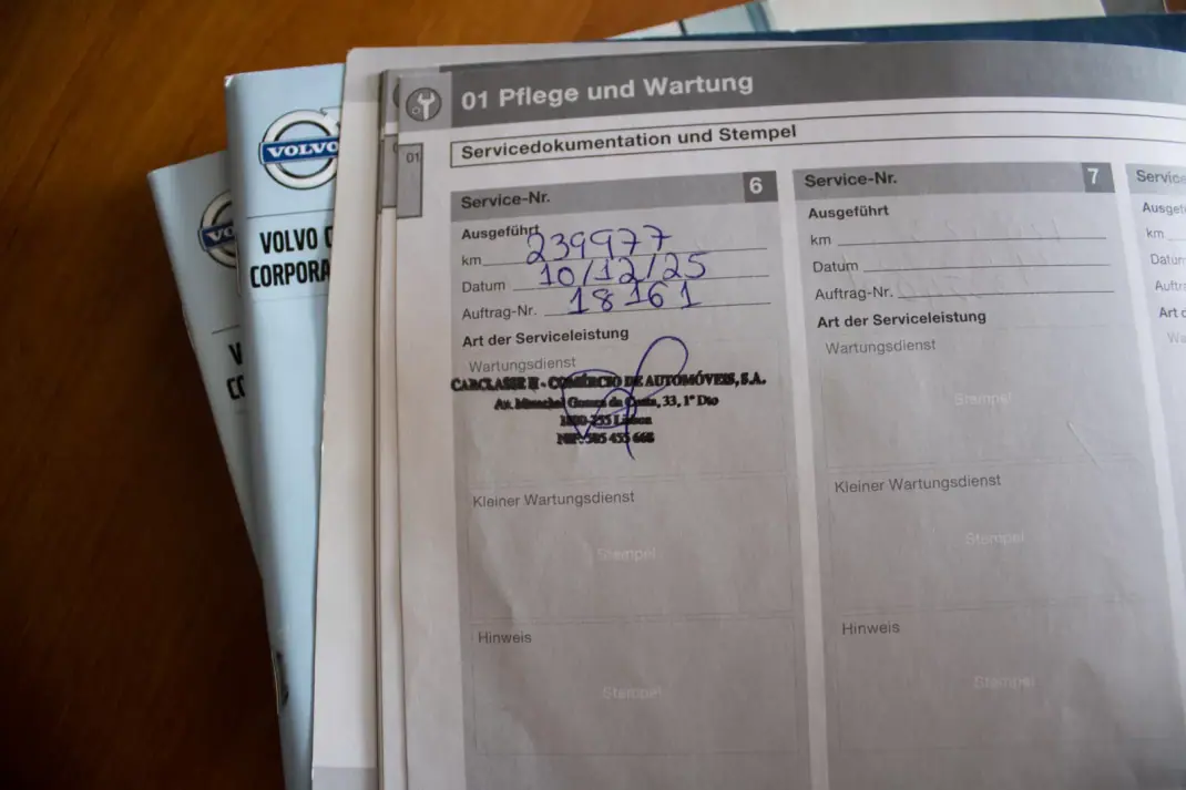 Volvo V60 2013 - 12500 EUR, 242000 km - 242000km - foto 43 de 45