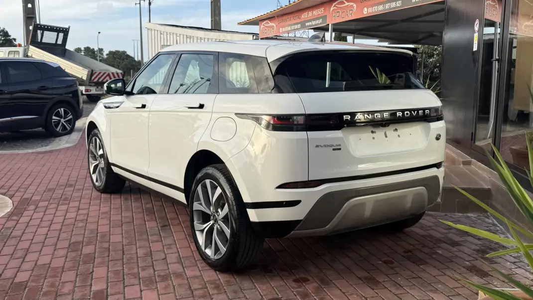 Land Rover Range Rover Evoque 2021 - 31990 EUR, 60000 km - 60000km - foto 16 de 34