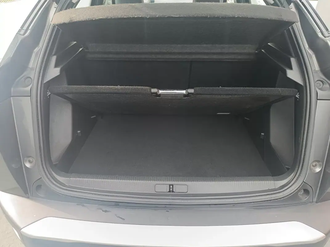 Peugeot 2008 2020 - 15900 EUR, 124990 km - AUTO.MOTO.pt - 124990km - foto 18 de 37