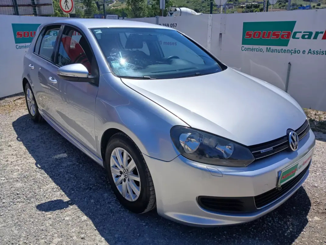 Volkswagen Golf 2011 - 8950 EUR, 155468 km - AUTO.MOTO.pt - 155468km - foto 6 de 28