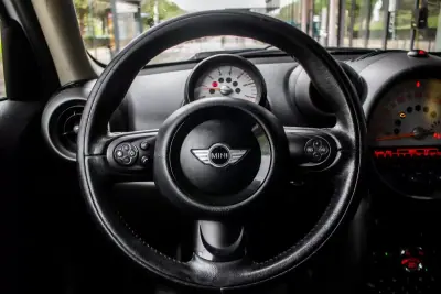 MINI Countryman 2012 - 9990 EUR, 264197 km - AUTO.MOTO.pt - 264197km - foto 10 de 27