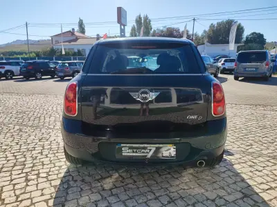 MINI Countryman 2012 - 8900 EUR, 135000 km - 135000km - foto 6 de 19