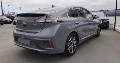 Hyundai Ioniq 2020 - 14500 EUR, 196456 km - AUTO.MOTO.pt - 196456km - foto 4 de 11