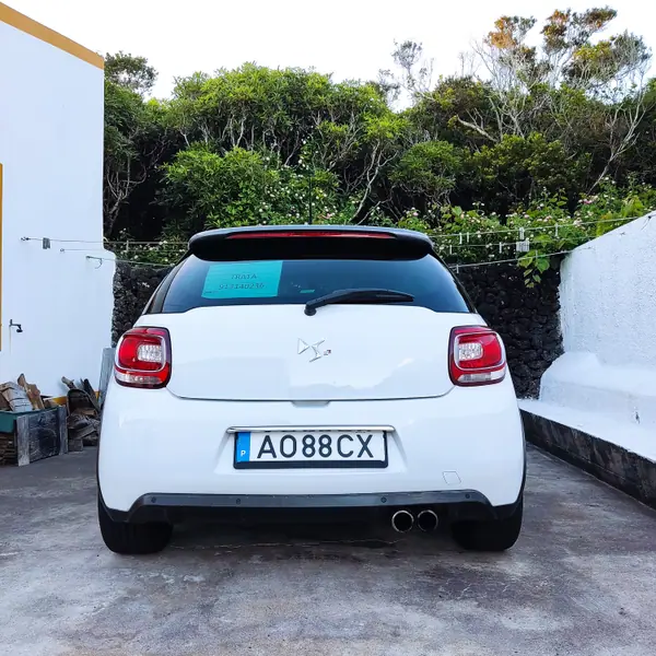 Citroën DS3 2011 - 12000 EUR, 73000 km - AUTO.MOTO.pt - 73000km - foto 9 de 10