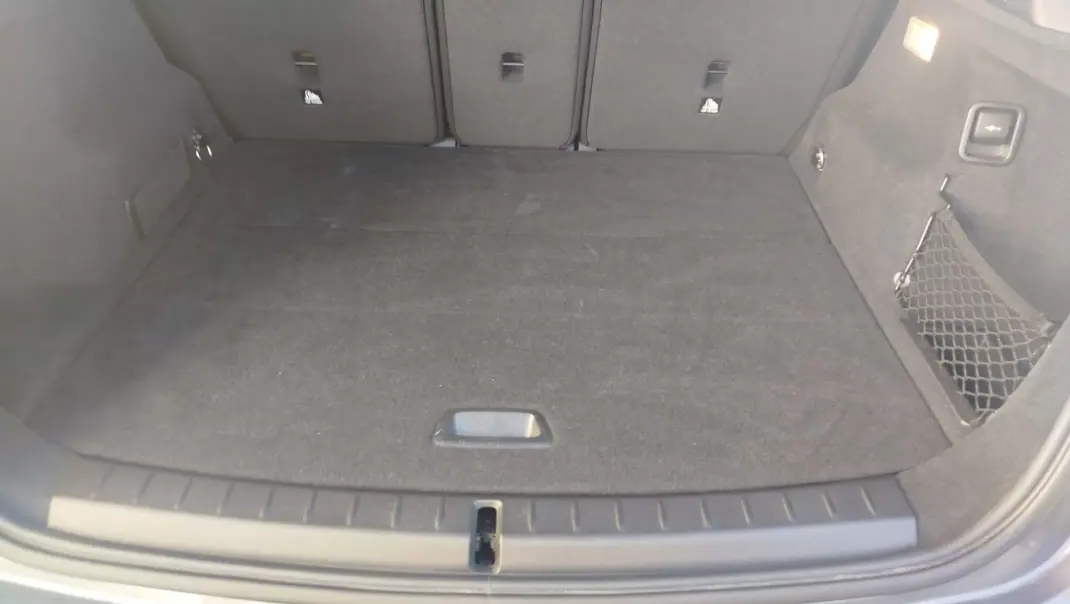 BMW 216 Active Tourer 2019 - 18950 EUR, 47250 km - AUTO.MOTO.pt - 47250km - foto 15 de 20