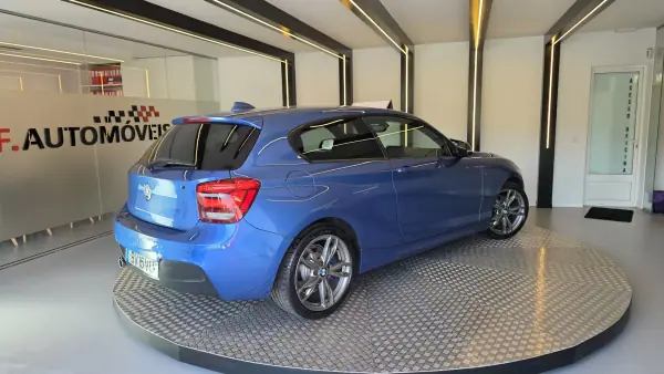 BMW 125 2012 - 18750 EUR, 257690 km - AUTO.MOTO.pt - 257690km - foto 19 de 68