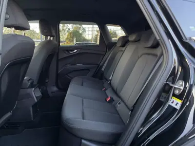 Audi Q4 e-tron 2022 - 36990 EUR, 56000 km - AUTO.MOTO.pt - 56000km - foto 20 de 42