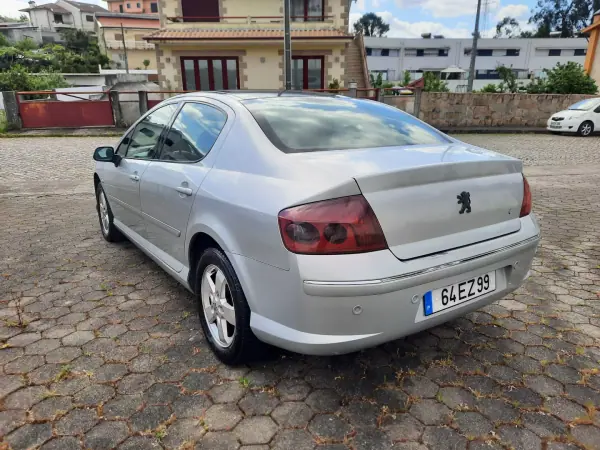 Peugeot 407 2008 - 4995 EUR, 222147 km - AUTO.MOTO.pt - 222147km - foto 3 de 11