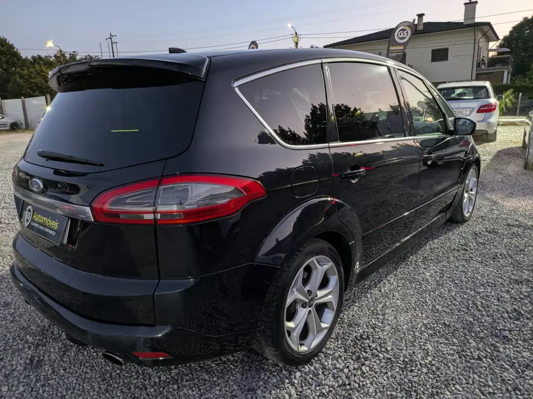Ford S-Max 2011 - 10900 EUR, 285000 km - 285000km - foto 9 de 15