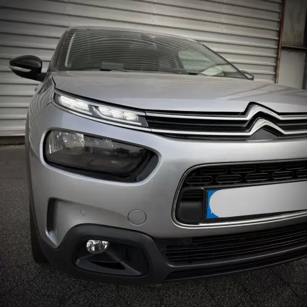 Citroën C4 Cactus 2018 - 11900 EUR, 114000 km - AUTO.MOTO.pt - 114000km - foto 2 de 22