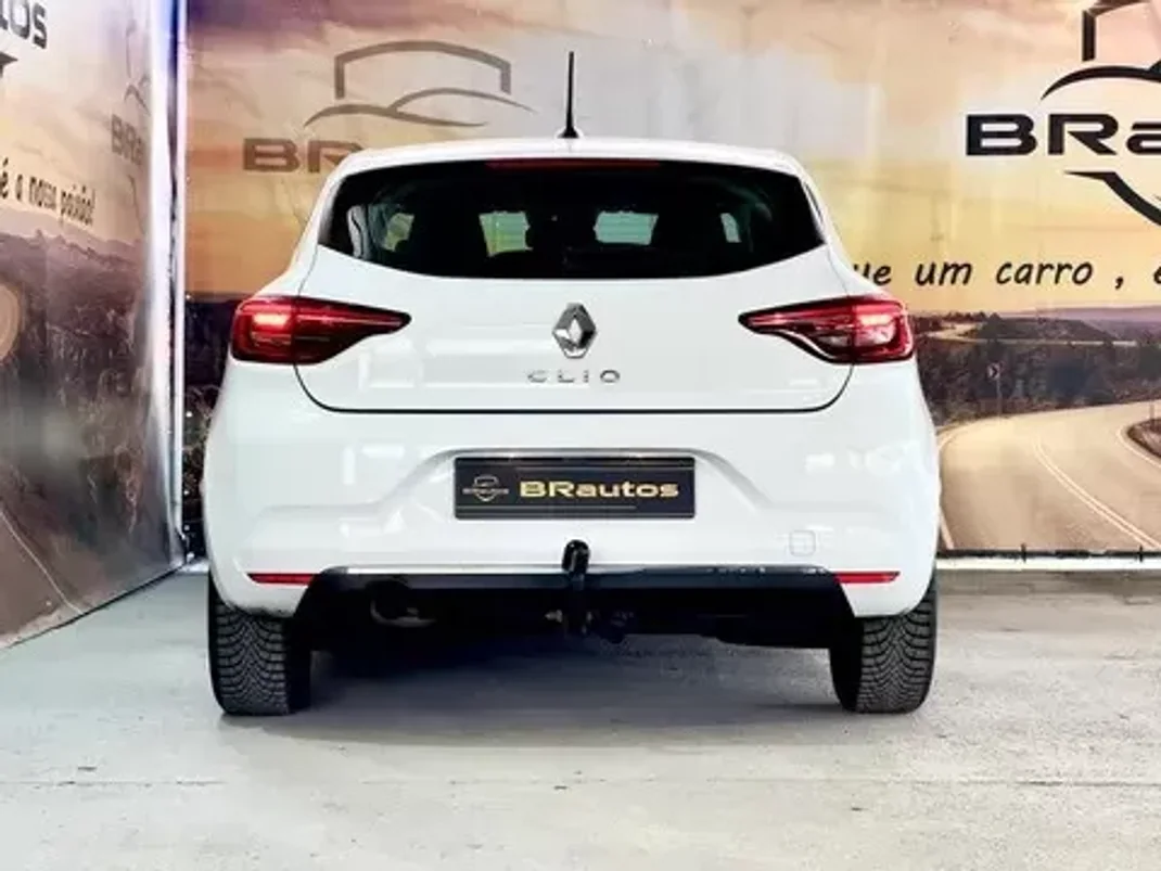Renault Clio 2021 - 15900 EUR, 80156 km - AUTO.MOTO.pt - 80156km - foto 7 de 22