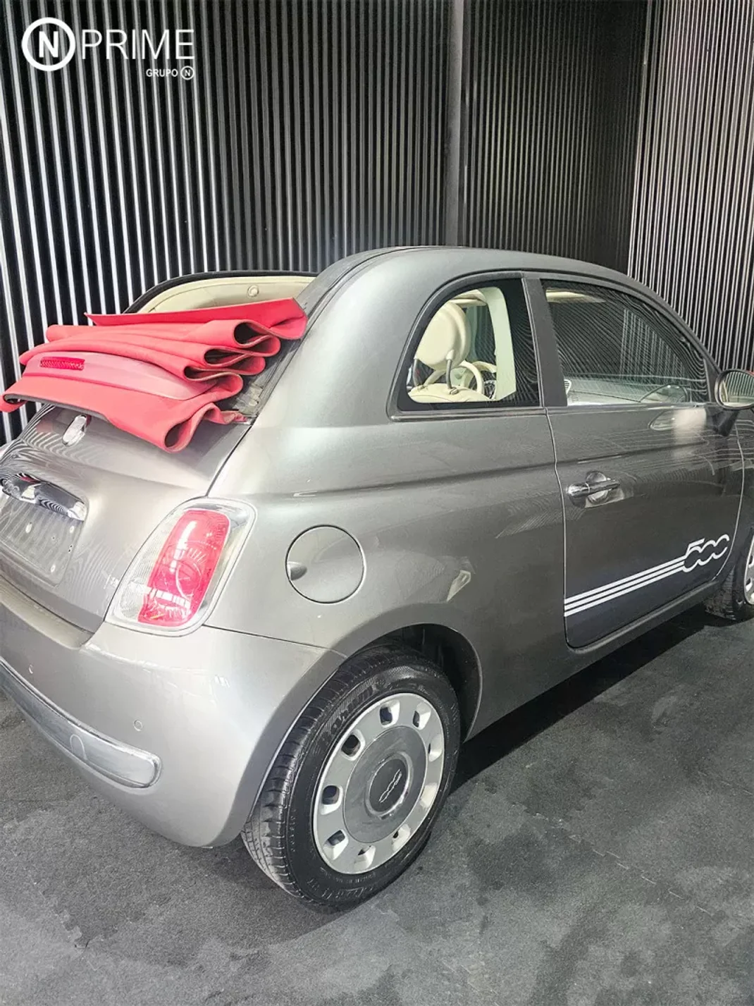 Fiat 500C 2011 - 10999 EUR, 190000 km - AUTO.MOTO.pt - 190000km - foto 14 de 22
