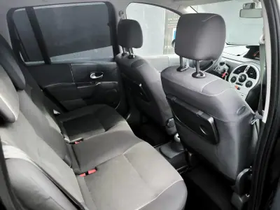 Renault Modus 2008 - 4500 EUR, 132000 km - AUTO.MOTO.pt - 132000km - foto 28 de 42