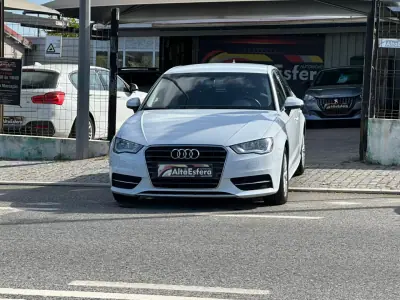 Audi A3 Sportback 2015 - 15900 EUR, 151923 km - AUTO.MOTO.pt - 151923km - foto 9 de 30