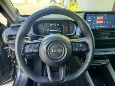 Jeep Avenger 2024 - 23490 EUR, 99735 km - AUTO.MOTO.pt - 99735km - foto 16 de 18