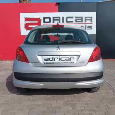 Peugeot 207 2007 - 5500 EUR, 181334 km - AUTO.MOTO.pt - 181334km - foto 5 de 15