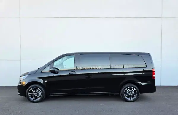 Mercedes-Benz Vito Tourer 2024 - 54990 EUR, 64000 km - AUTO.MOTO.pt - 64000km - foto 5 de 26