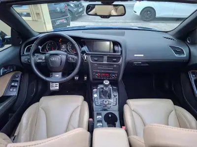 Audi A5 Cabrio 2009 - 17500 EUR, 234000 km - AUTO.MOTO.pt - 234000km - foto 31 de 36