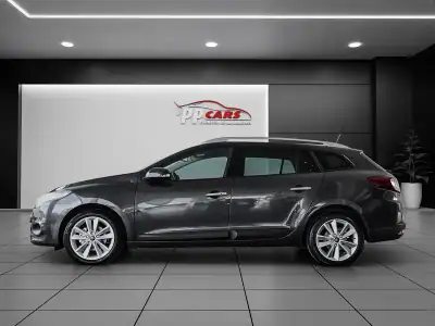 Renault Mégane Sport Tourer 2009 - 10450 EUR, 160000 km - AUTO.MOTO.pt - 160000km - foto 54 de 60