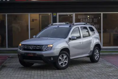 Dacia Duster 2015 - 10900 EUR, 150410 km - AUTO.MOTO.pt - 150410km - foto 6 de 33
