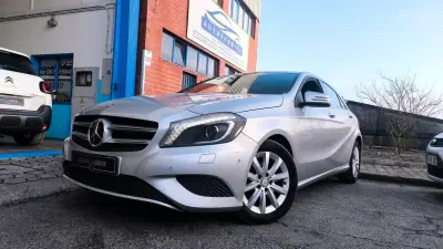 Mercedes-Benz A 180 2014 - 15800 EUR, 180000 km - AUTO.MOTO.pt - 180000km - foto 14 de 23
