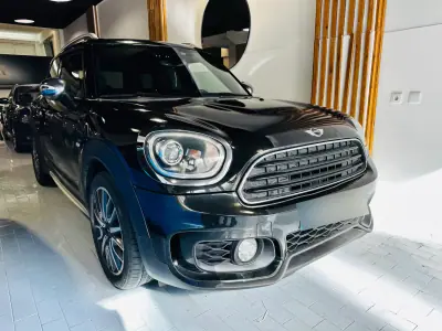 MINI Countryman 2017 - 17000 EUR, 166000 km - AUTO.MOTO.pt - 166000km - foto 5 de 12