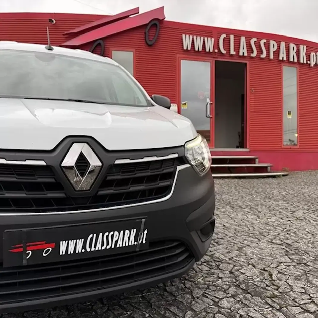 Renault EXPRESS 1.5 DCI 95 COMFORT BLUE VAN 2022 - 11500 EUR, 171000 km - AUTO.MOTO.pt - 171000km - foto 4 de 14
