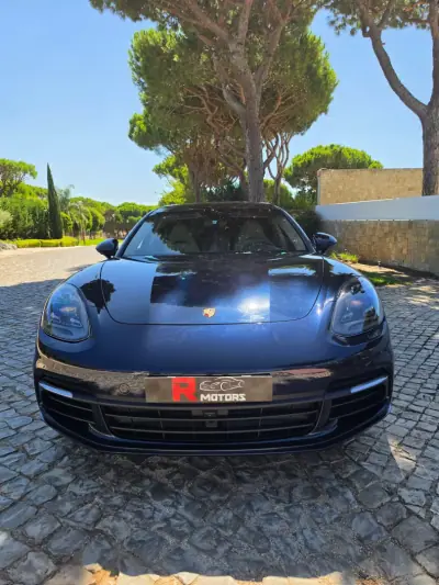 Porsche Panamera Sport Turismo 2018 - 64990 EUR, 99000 km - 99000km - foto 4 de 12