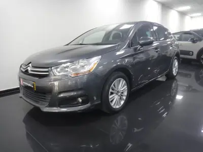 Citroën C4 2011 - 200000km